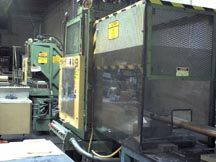 Newberry vertical molding machine