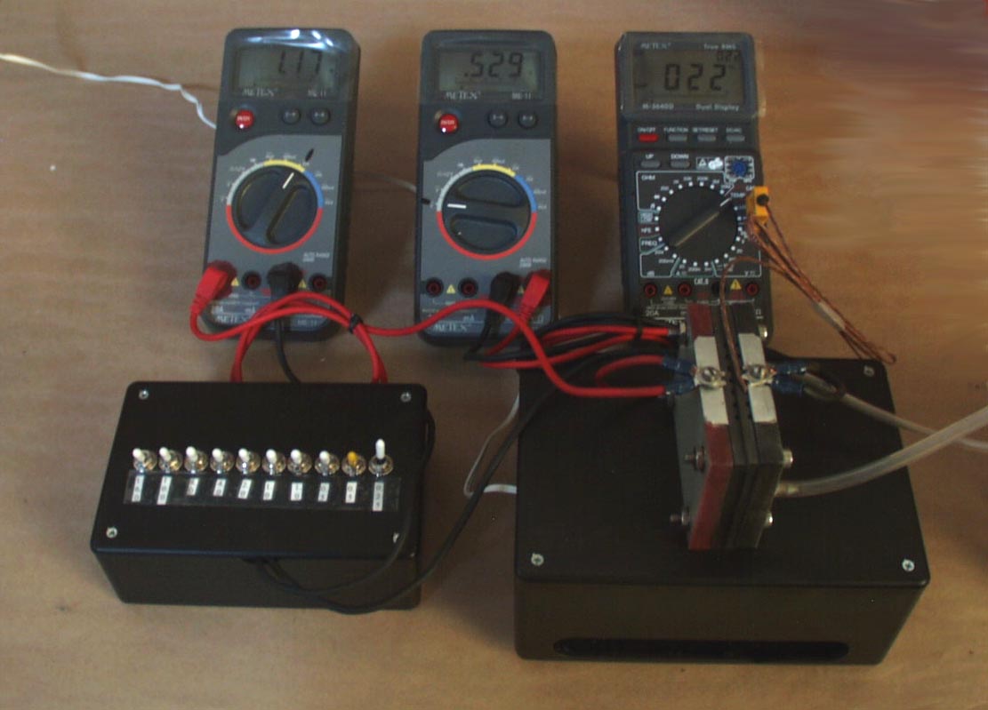 A complete test station for PEM fuel cells: readings for volts, amps and temperature.